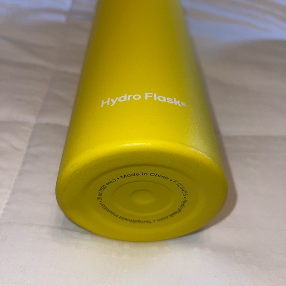 HydroFlasks - Picture 6 of 9